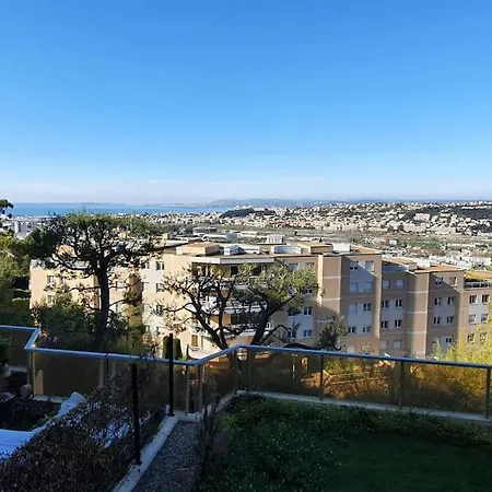 Διαμέρισμα Calme Avec Piscine Vue & Montagne