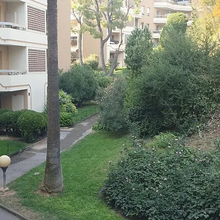 2 Pieces Avec Piscine Et Vue Et Climatisation Appartamento Nizza