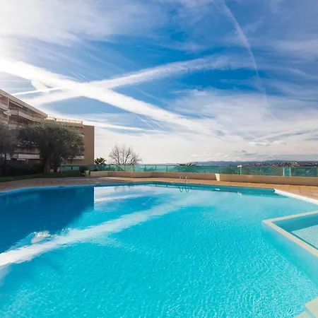 Calme Avec Piscine Vue & Montagne Nizza